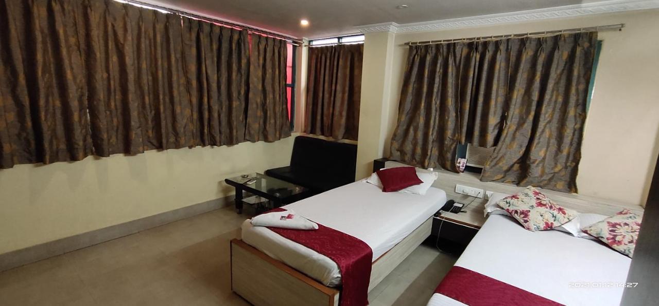 Hotel Royal Residency Siliguri Zewnętrze zdjęcie