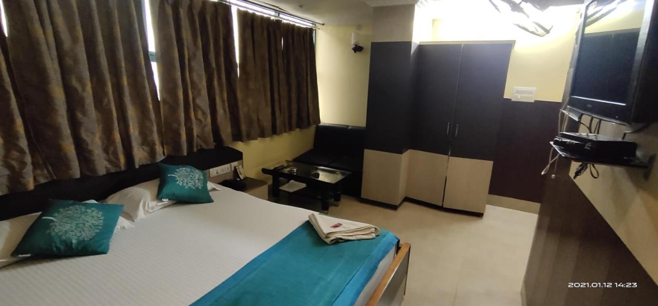 Hotel Royal Residency Siliguri Zewnętrze zdjęcie