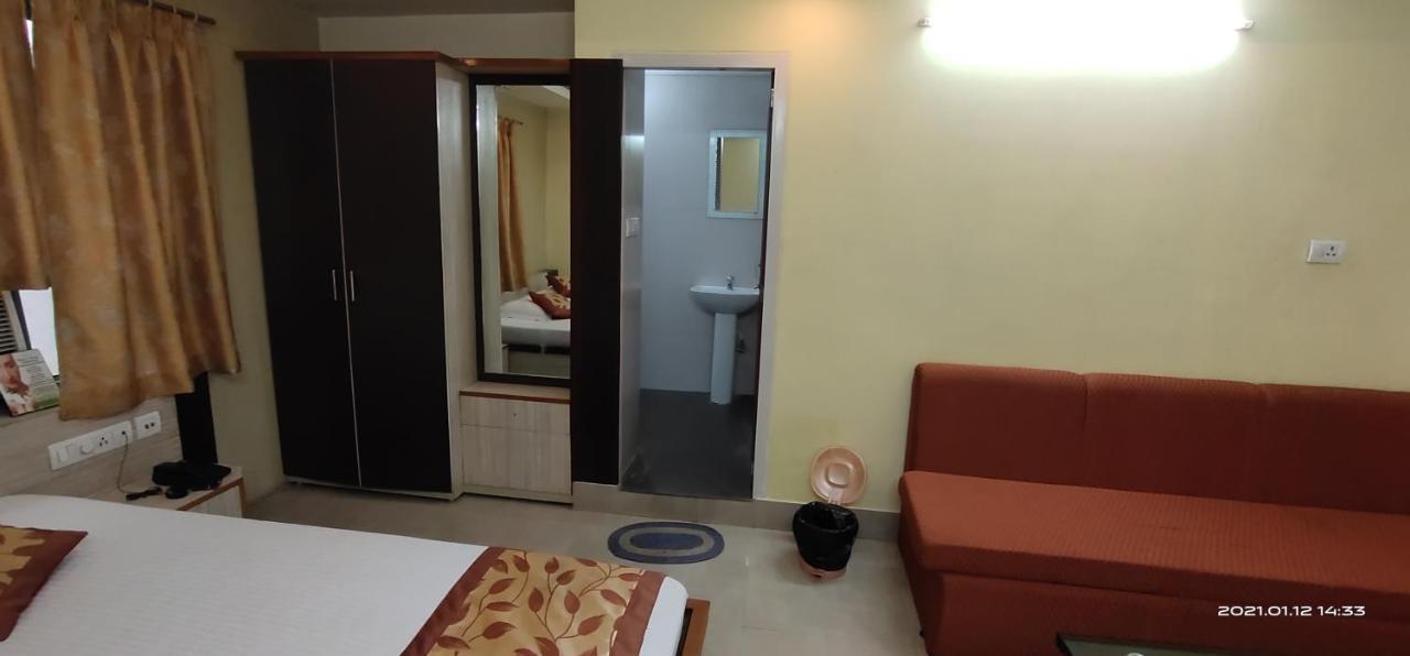 Hotel Royal Residency Siliguri Zewnętrze zdjęcie